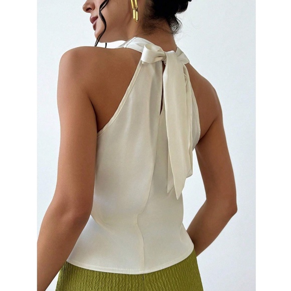 Off White Satin Halter Draped Tie Neck Sleeveless Blouse - Picture 3 of 8